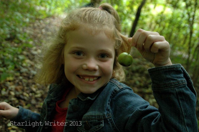 cricketsNleaves 036k